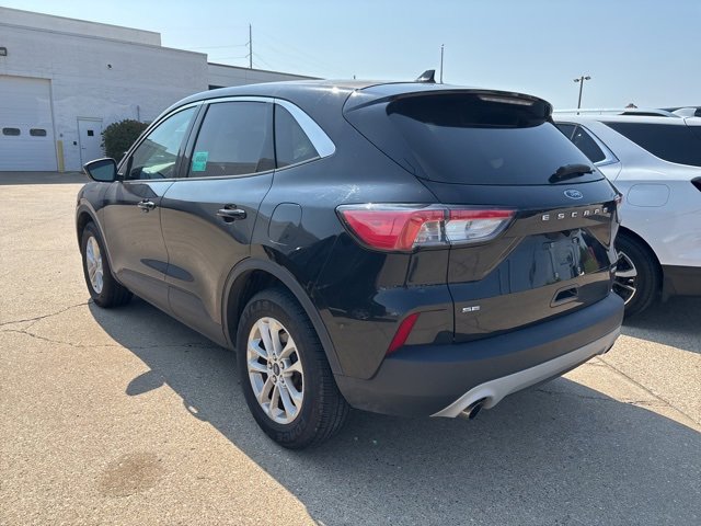 2020 Ford Escape SE photo 4