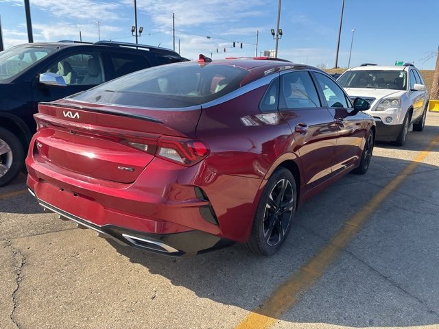 2022 Kia K5 GT-Line photo 3