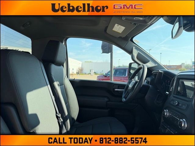 2026 GMC Sierra 2500HD Pro - Photo 2