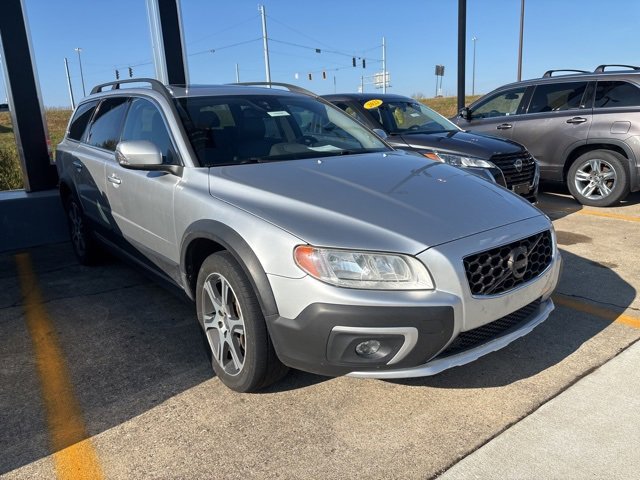 2015 Volvo XC70 T6 Premier Plus photo 2