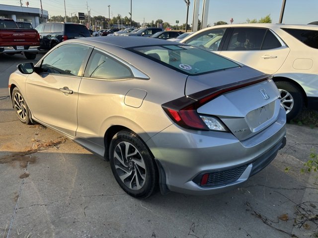 2016 Honda Civic LX photo 4