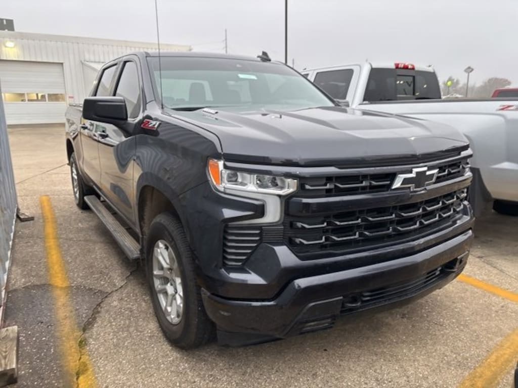 Used 2023 Chevrolet Silverado 1500 RST Truck