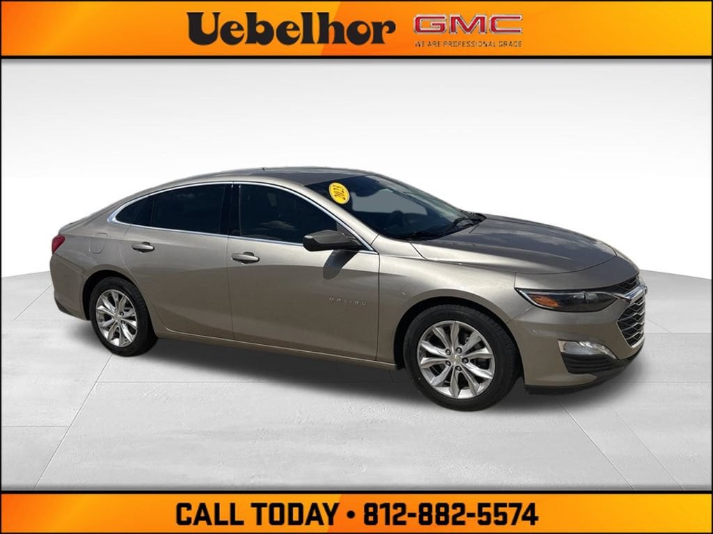 Used 2023 Chevrolet Malibu 1LT with VIN 1G1ZD5ST4PF127804 for sale in Jasper, IN