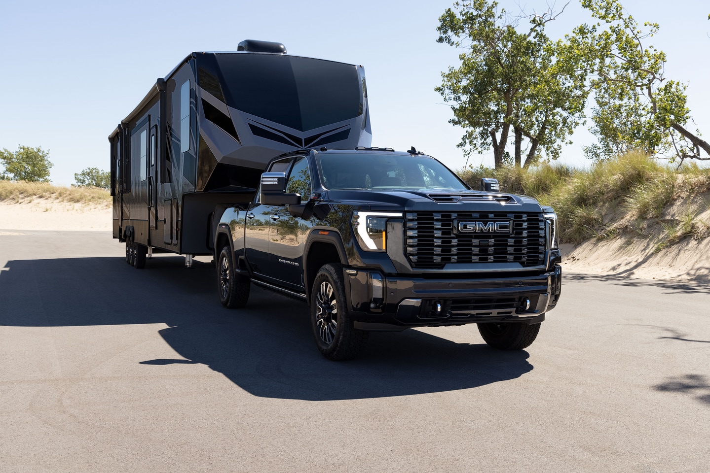 2026 GMC Sierra HD Cargo