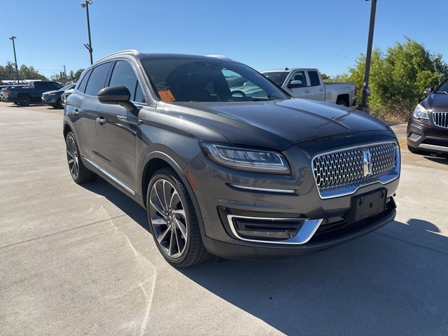 2020 Lincoln Nautilus Reserve photo 2