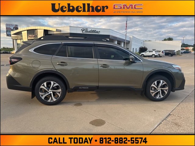 2022 Subaru Outback Limited photo 3