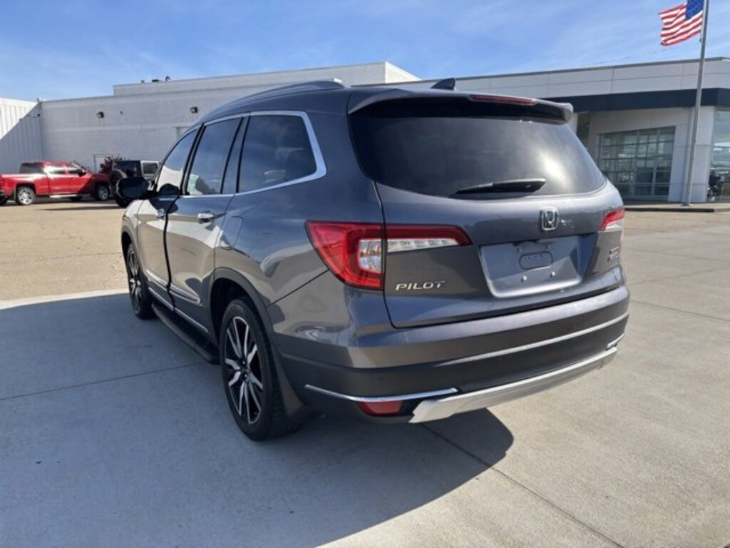 Used 2021 Honda Pilot Touring 7-Passenger