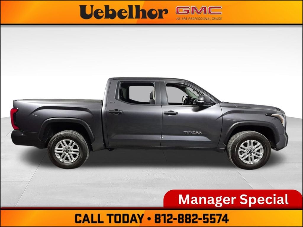 2024 Toyota Tundra SR5 - Photo 8