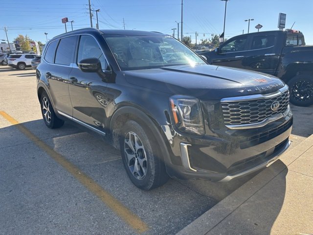 2020 Kia Telluride EX photo 2