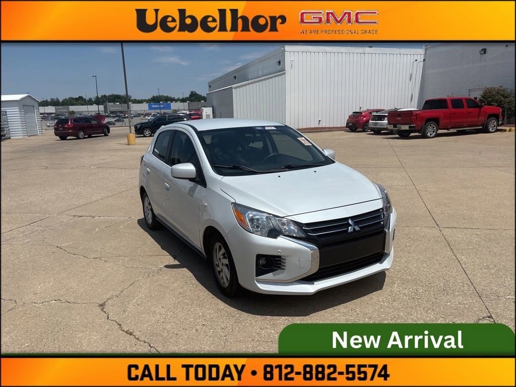 2022 Mitsubishi Mirage LE CVT's photo