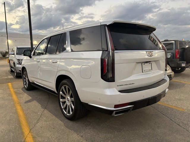 2023 Cadillac Escalade Premium Luxury Platinum photo 2