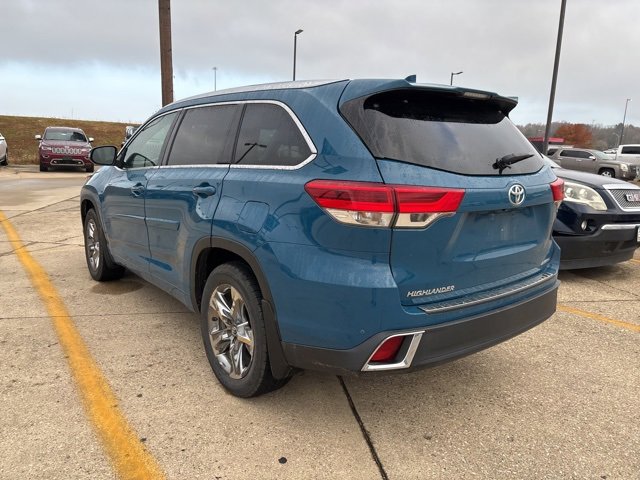 2017 Toyota Highlander Limited photo 4