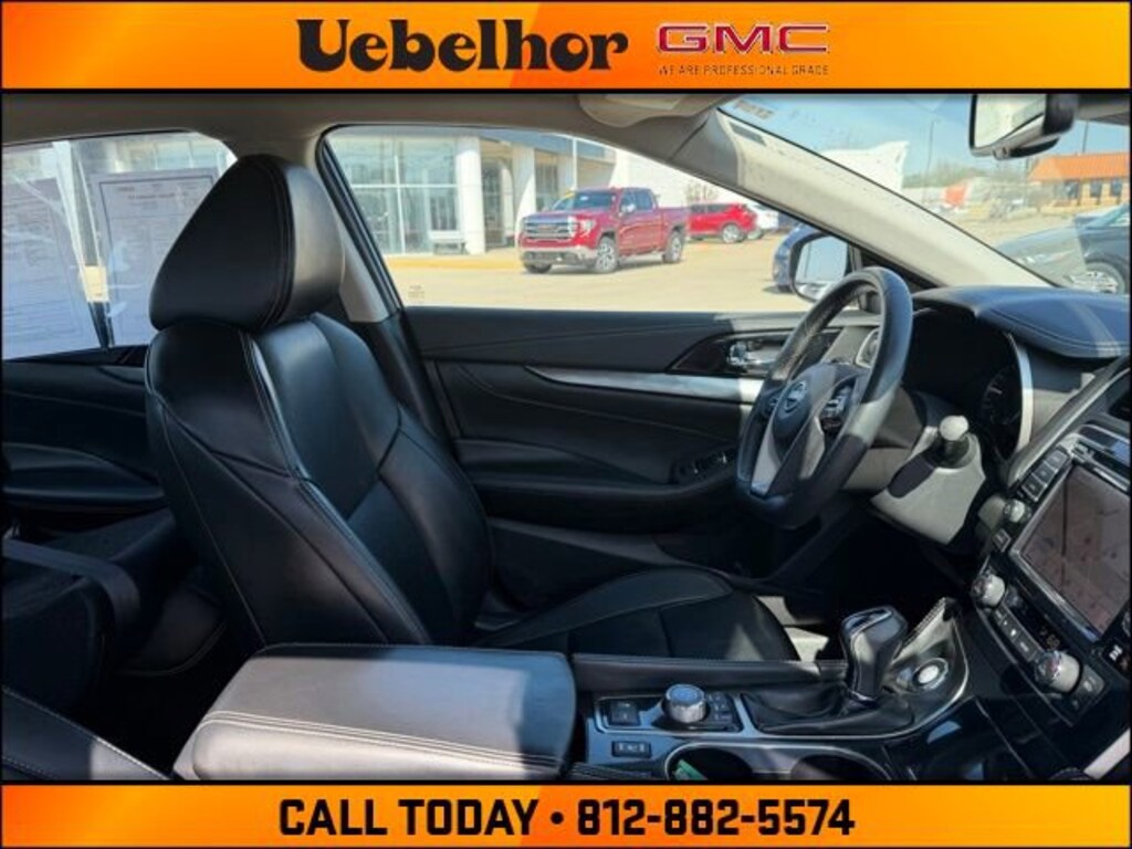 Used 2023 Nissan Maxima SV