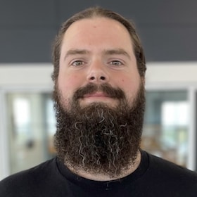 Staff member VINCENT BLAIR from d5792d013704