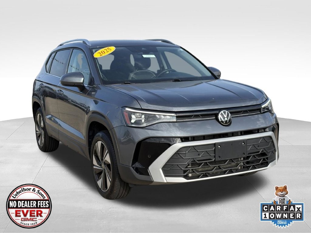 2025 Volkswagen Taos SE