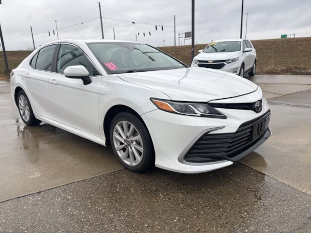 Used 2024 Toyota Camry LE