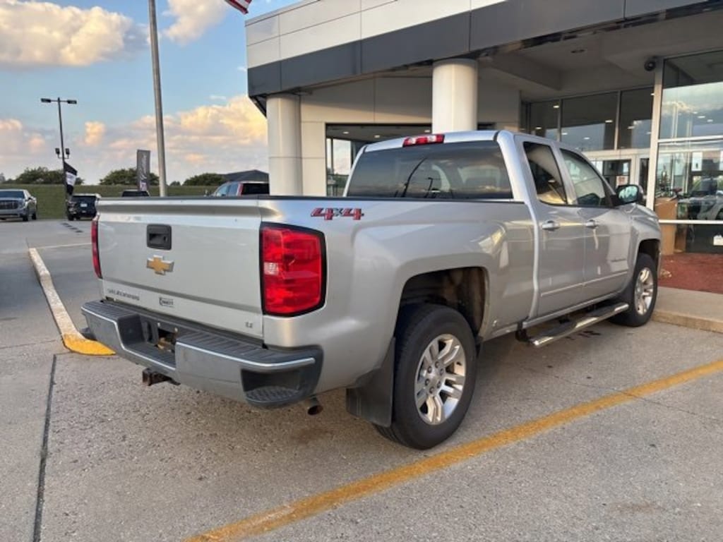 Used 2018 Chevrolet Silverado 1500 LT Truck