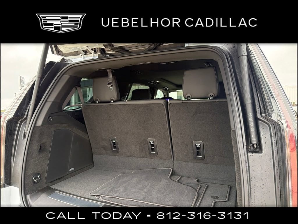 2026 Cadillac Escalade Luxury - Photo 18