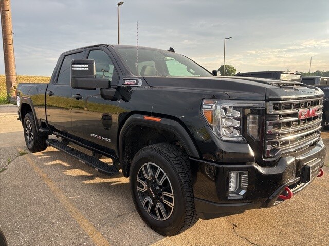2021 Gmc Sierra 2500 HD AT4 photo 2