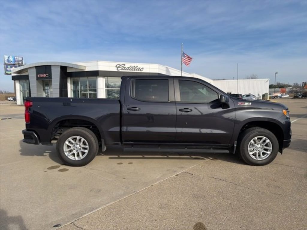 Used 2023 Chevrolet Silverado 1500 RST Truck