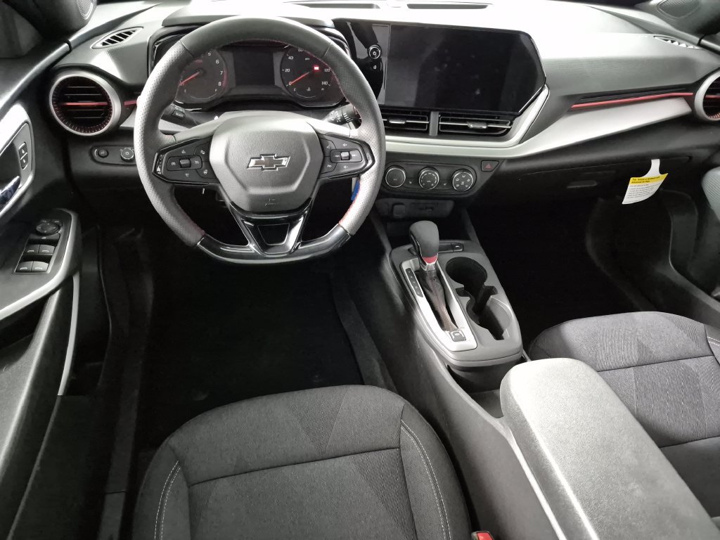 2026 Chevrolet Trax RS - Photo 10