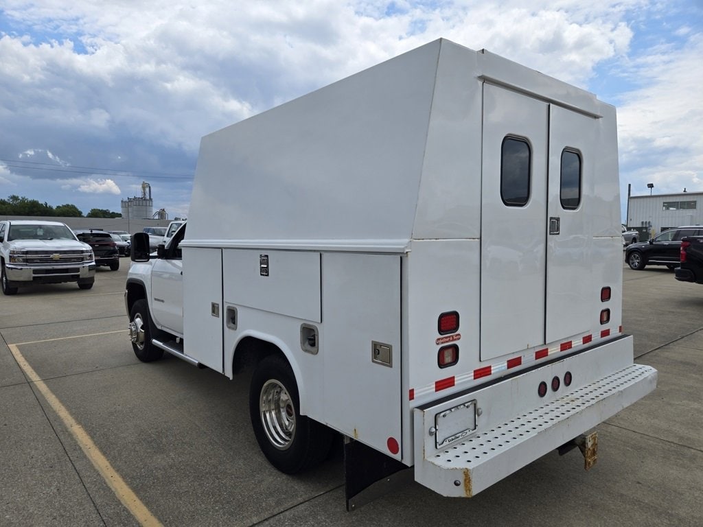 Used 2016 GMC Sierra 3500 HD Chassis Cab 2WD Reg Cab 137.5 WB, 59.06 CA Truck Regular Cab