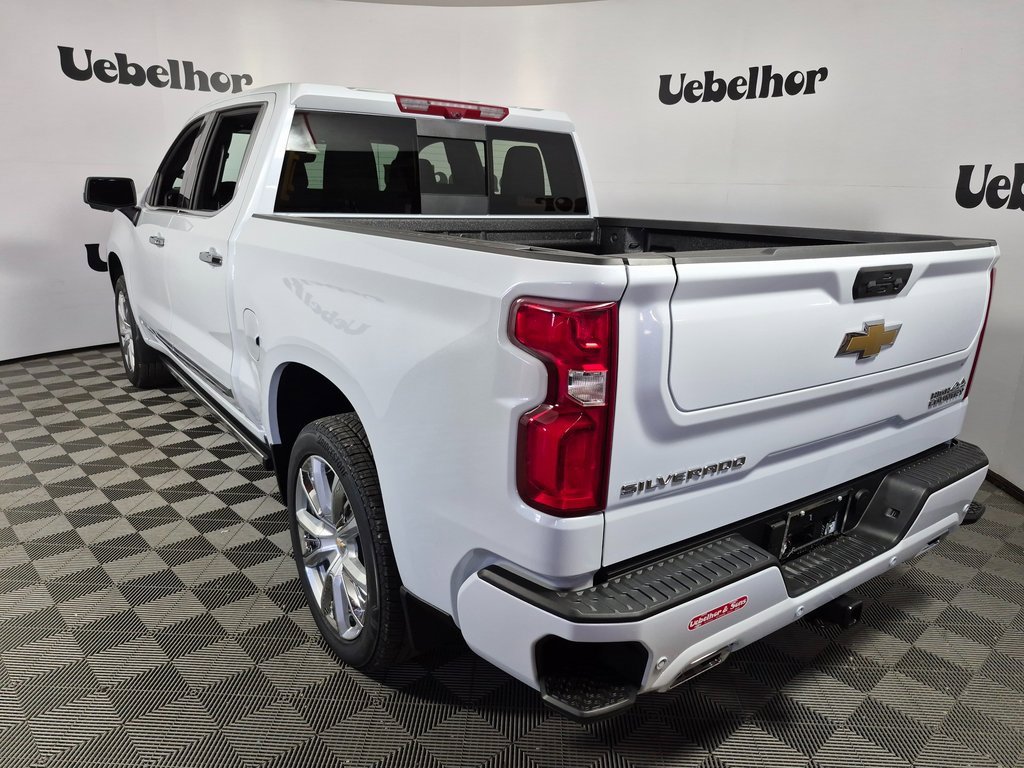 2026 Chevrolet Silverado 1500 High Country photo 4