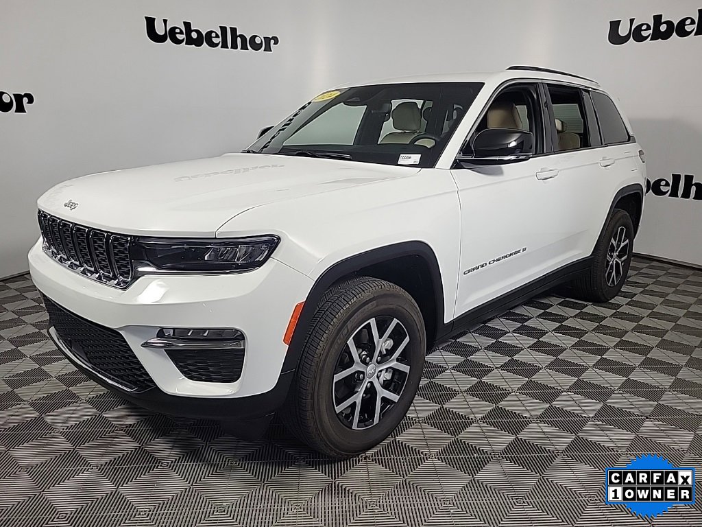 2024 Jeep Grand Cherokee Limited photo 3