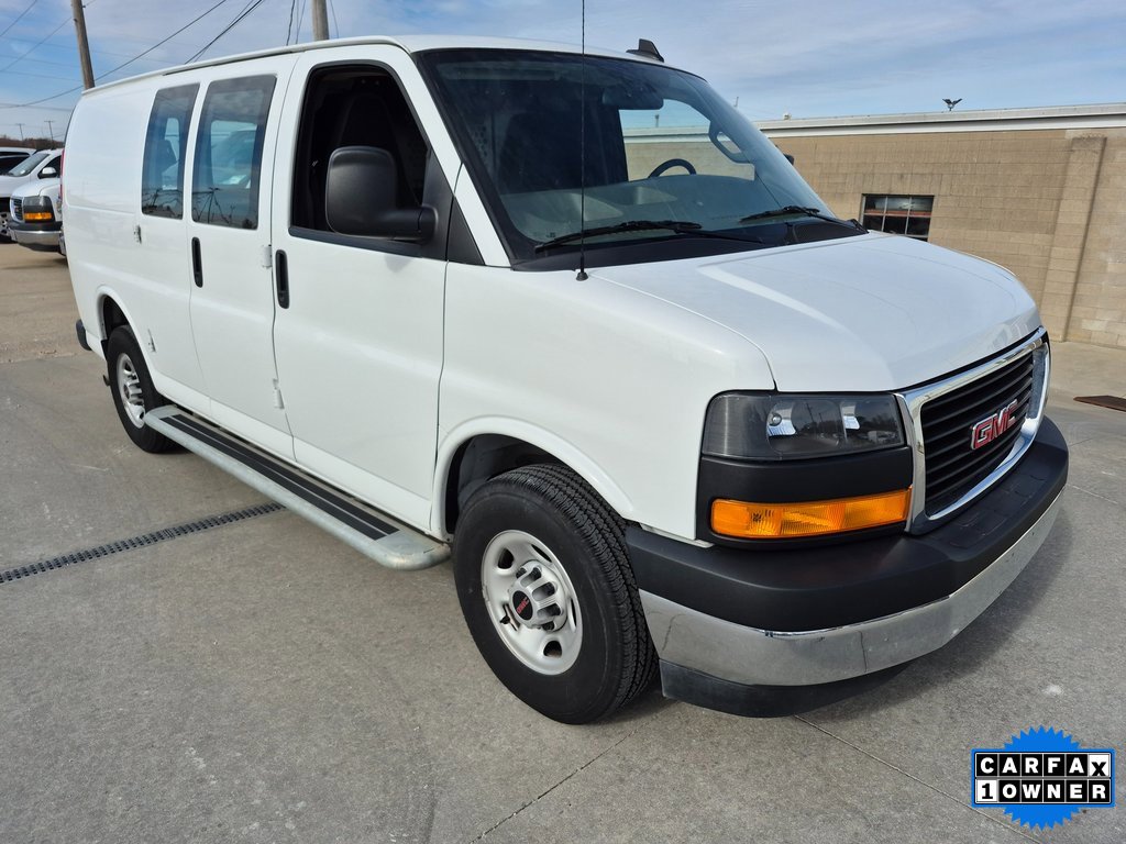 2024 GMC Savana Cargo Work Van's photo
