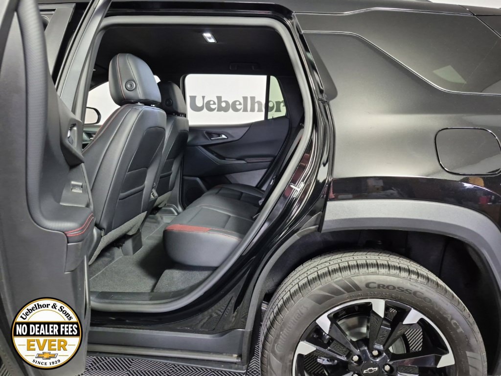 2027 Chevrolet Equinox RS - Photo 18