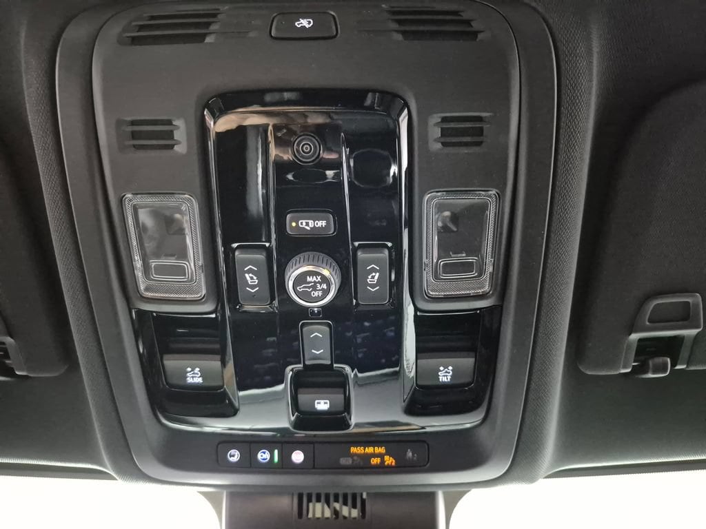 2026 Chevrolet Tahoe Premier - Photo 21
