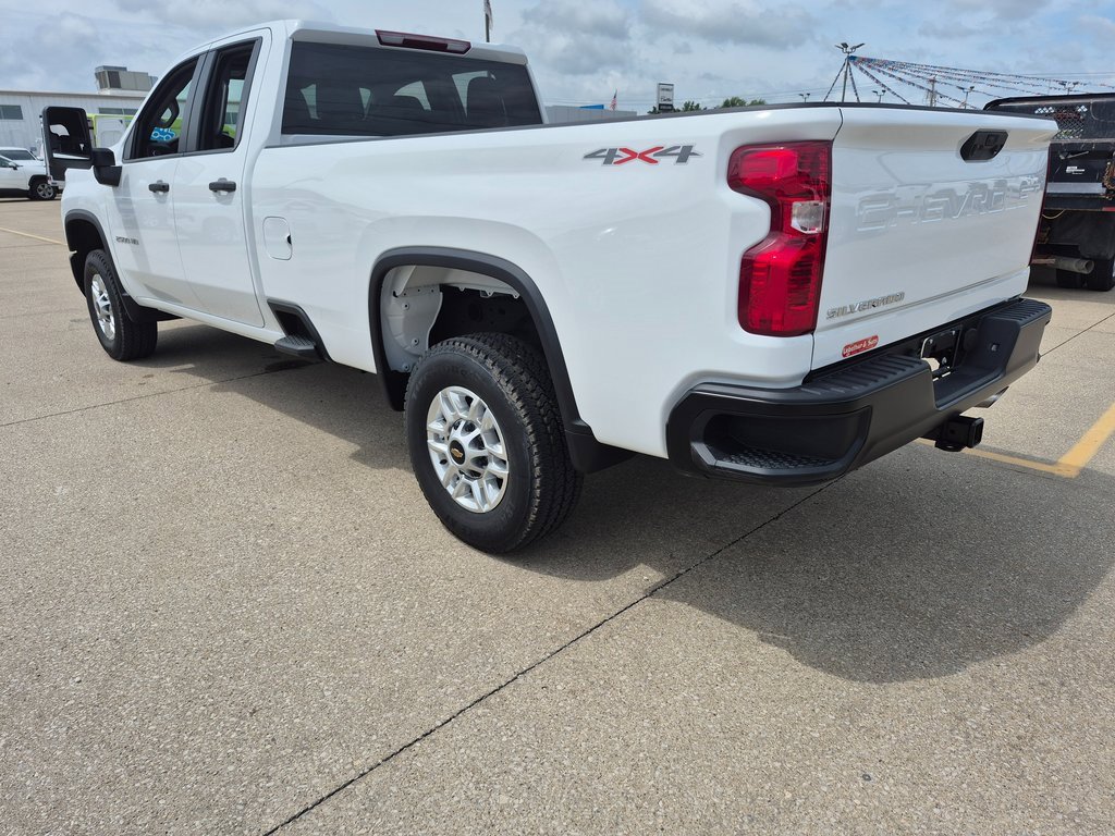 2025 Chevrolet Silverado 2500HD photo 4