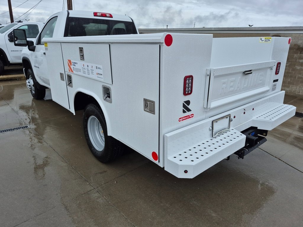 New 2025 Chevrolet Silverado 3500 HD Chassis Cab Work Truck Truck