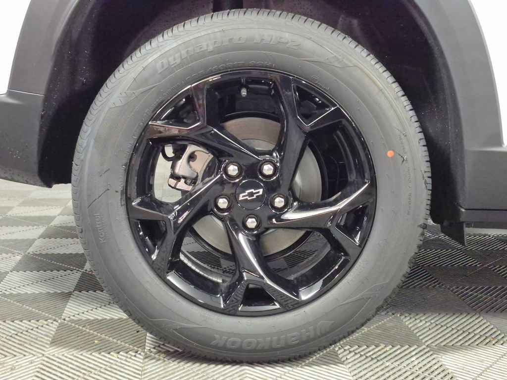 2026 Chevrolet Trax LT - Photo 25