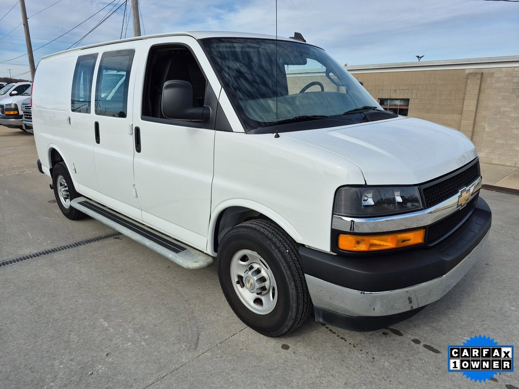 2024 Chevrolet Express Cargo Work Van's photo