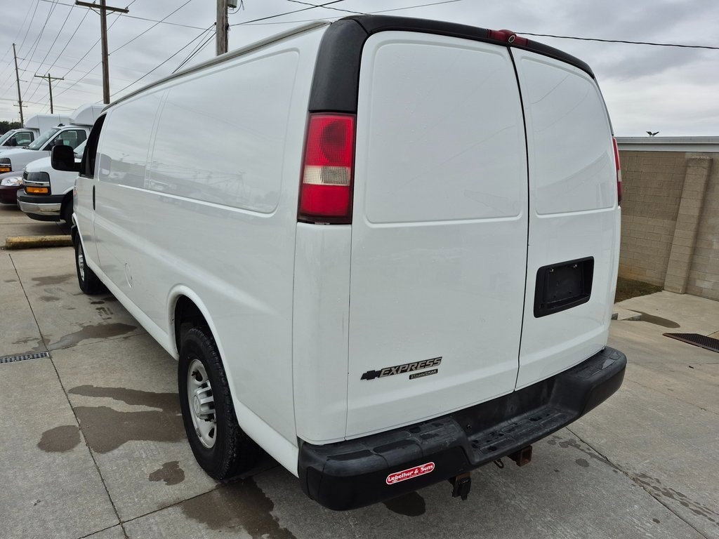 Used 2016 Chevrolet Express Cargo 2500 RWD 2500 155 Van Extended Cargo Van