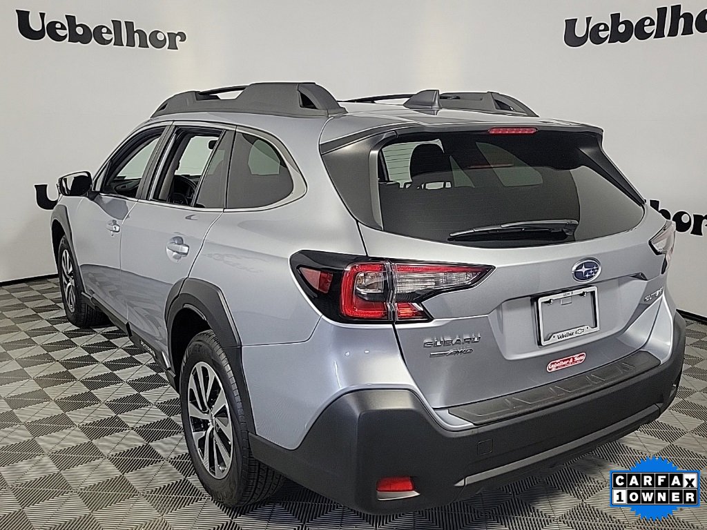 2025 Subaru Outback Premium photo 4