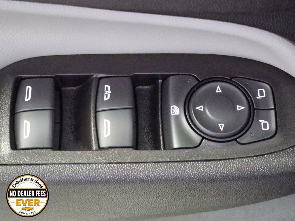 2024 Chevrolet Equinox LS - Photo 16