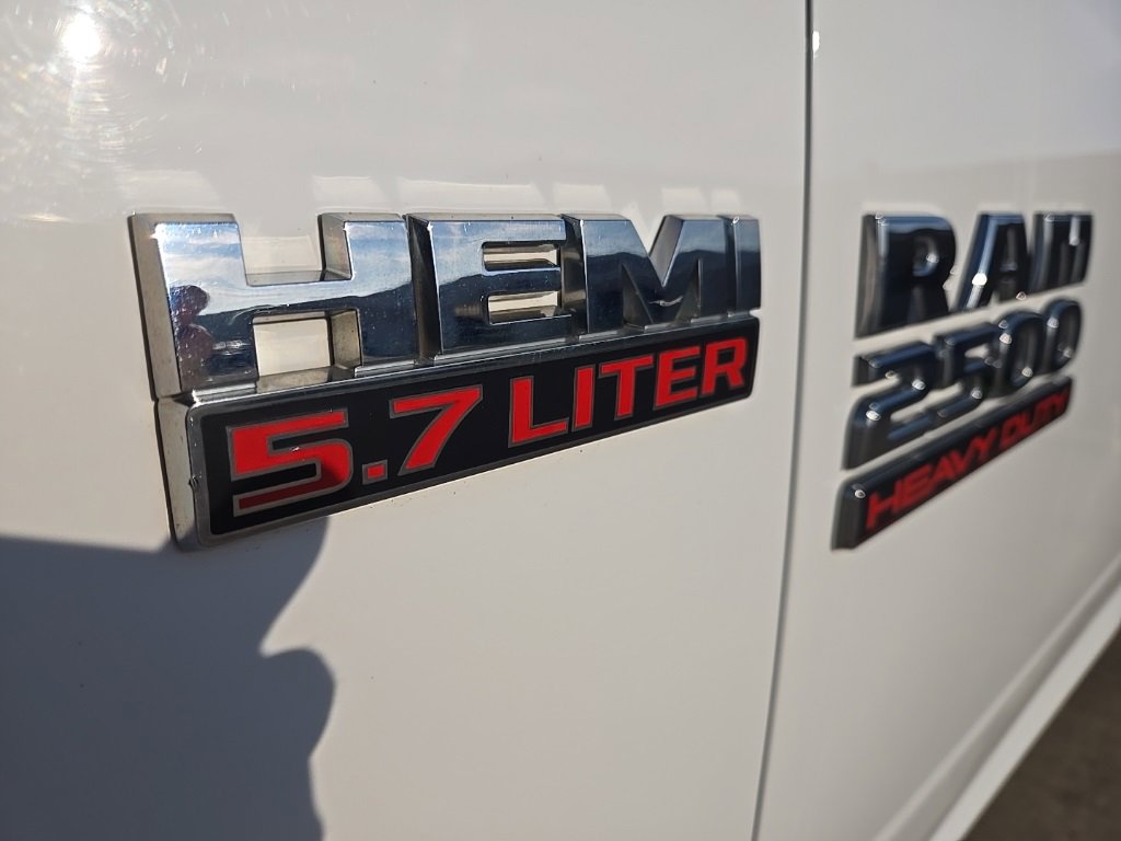 2014 Ram 2500 Tradesman photo 3