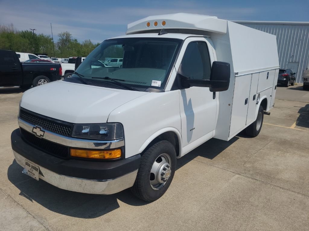 2021 Chevrolet Express 3500 139" WB's photo