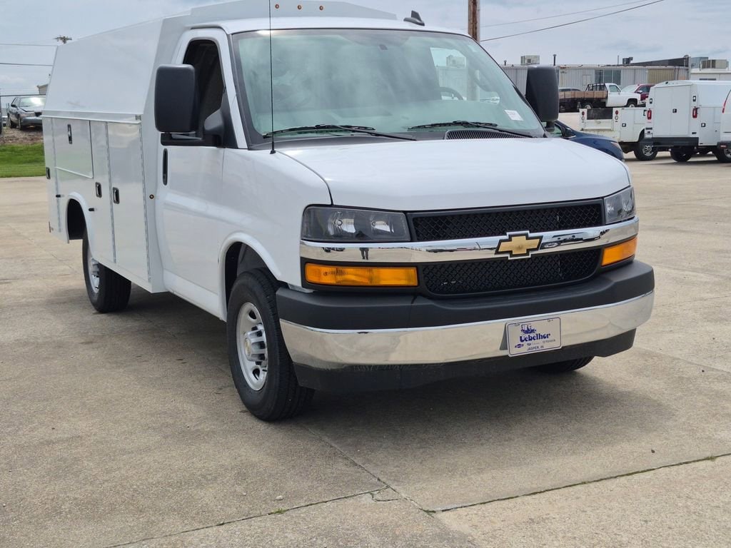 2026 Chevrolet Express 3500 139" WB's photo