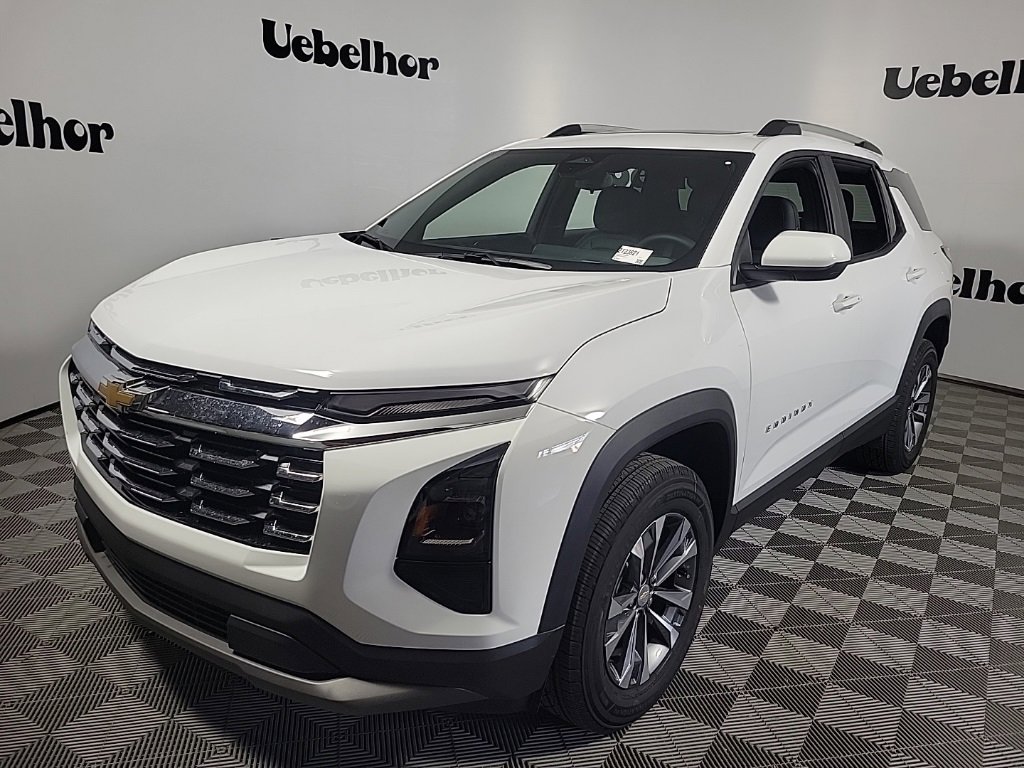 2026 Chevrolet Equinox LT photo 3