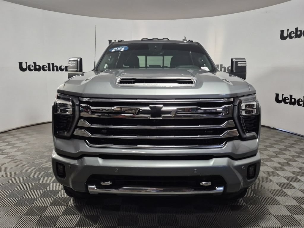 Used 2024 Chevrolet Silverado 3500 HD High Country Truck