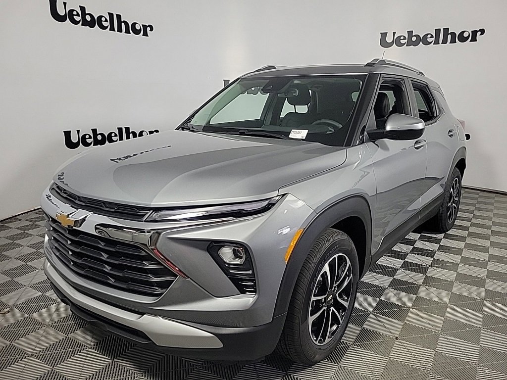 2026 Chevrolet Trailblazer LT photo 3