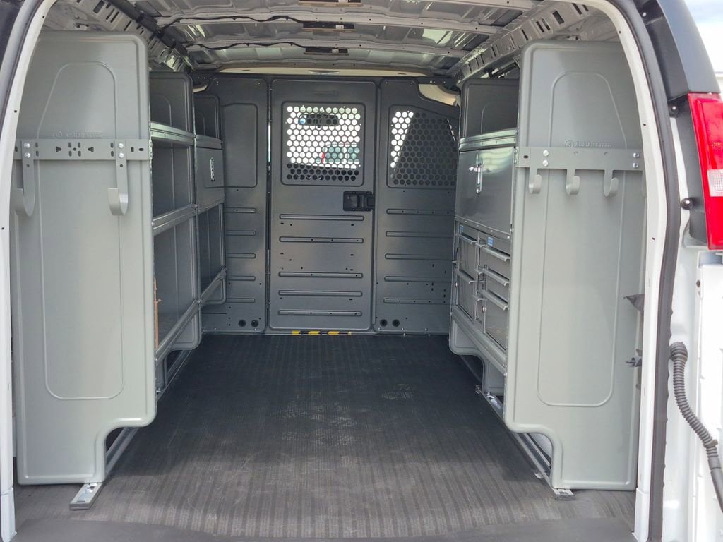 2026 Chevrolet Express Cargo Work Van - Photo 18