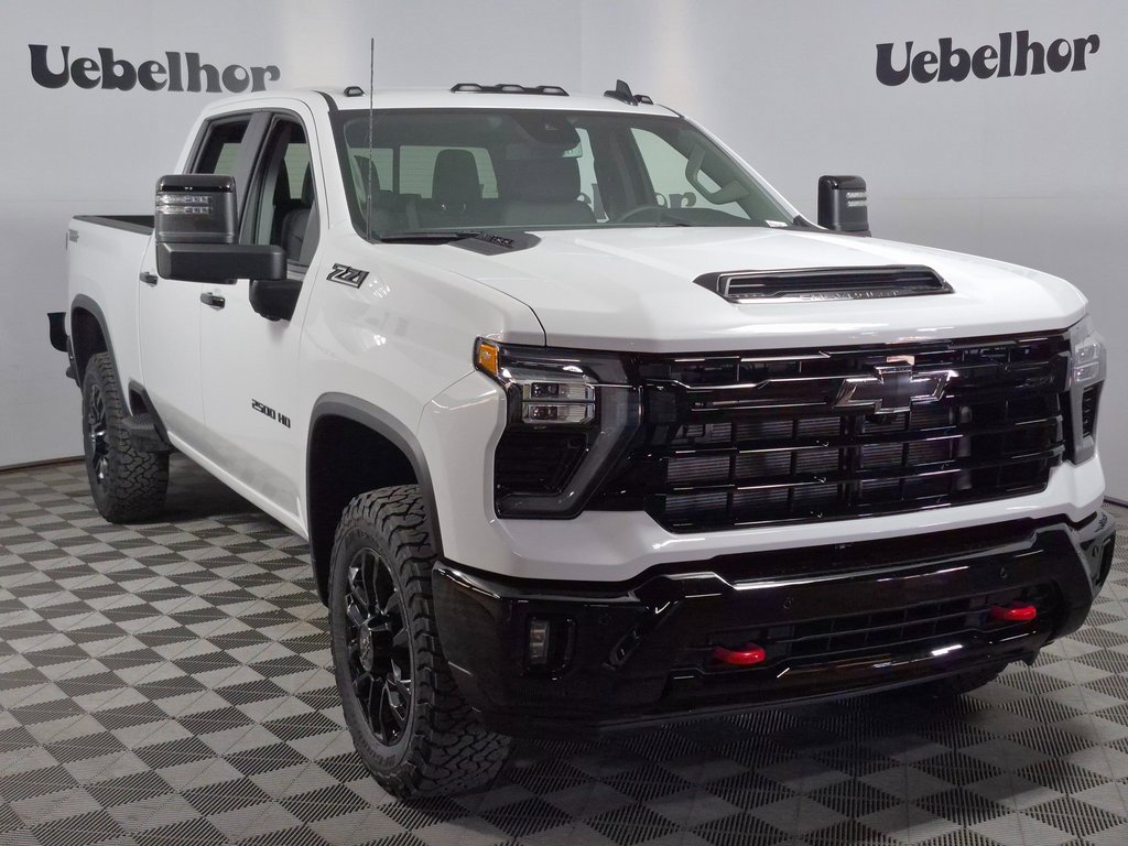 2026 Chevrolet Silverado 2500HD LT's photo