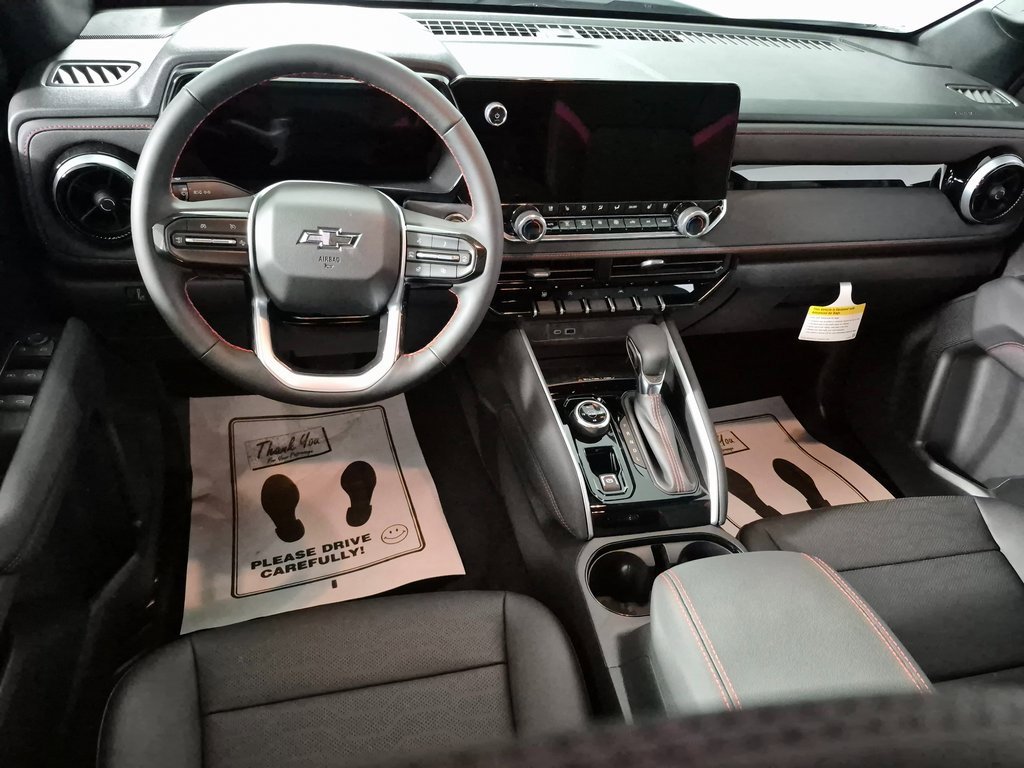 2026 Chevrolet Colorado Z71 photo 2