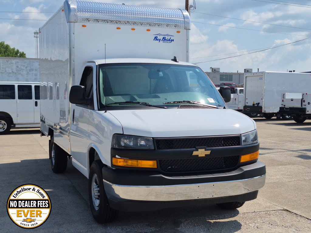2026 Chevrolet Express Cutaway Base