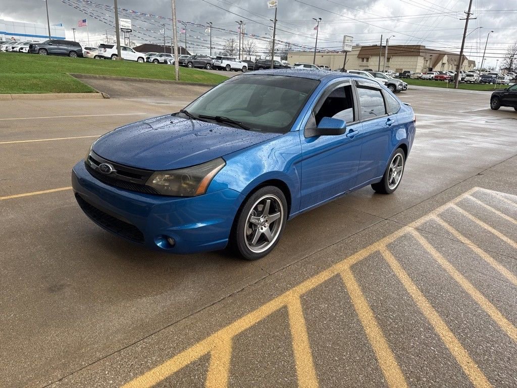 2010 Ford Focus's photo