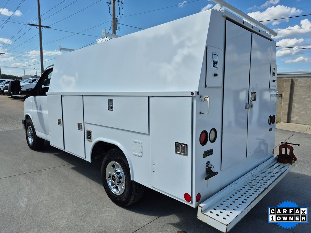 2017 Gmc Savana Cutaway 3500 photo 4